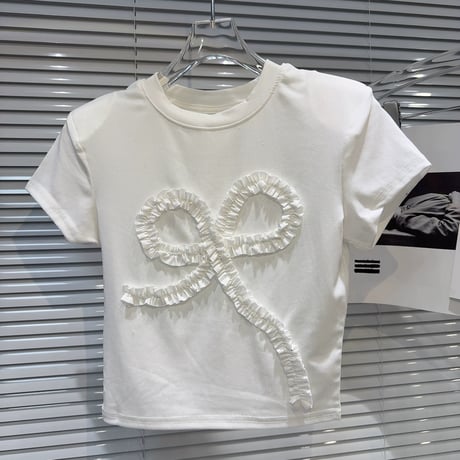 ribbon t-shirt
