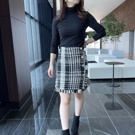 tweed mini skirt
