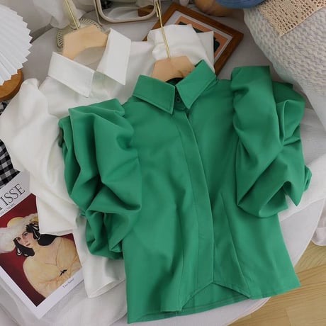 frill tops