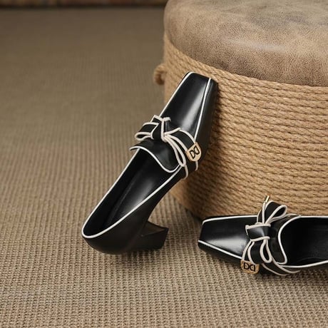 【牛革】ribbon pumps