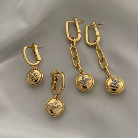 チェーンピアス