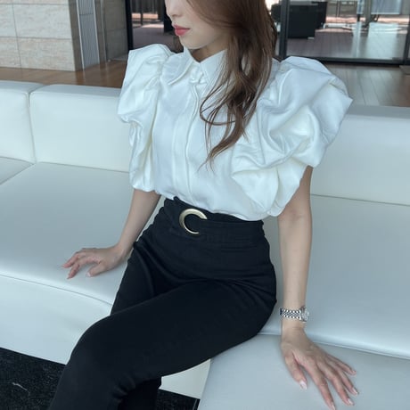 frill tops