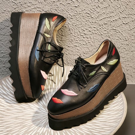 colorful lip platform shoes