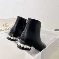 【即納あり】pearl heel short boots