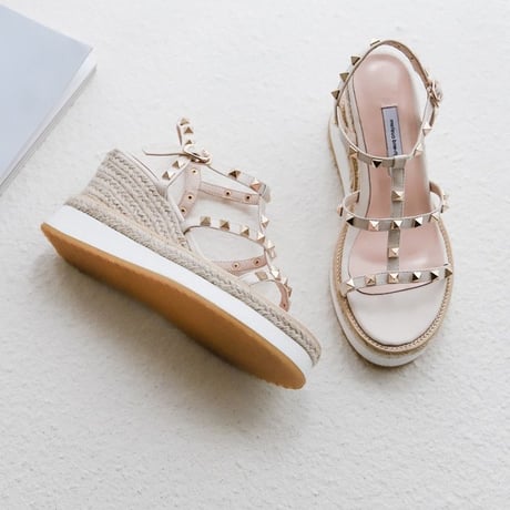 Genuine leather studs sandals