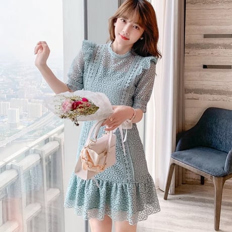 Puff sleeve lace onepiece