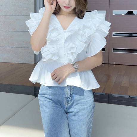 frill tops