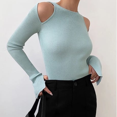 open shoulder tops