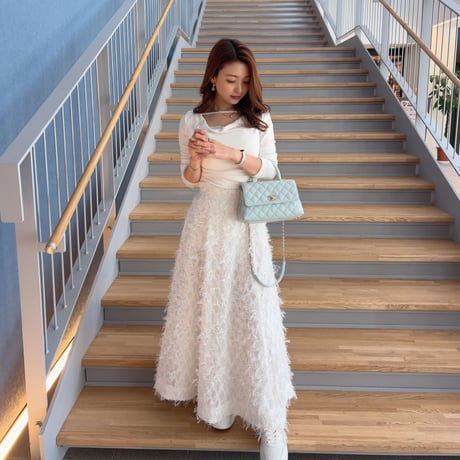 feather long skirt