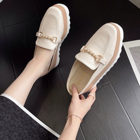 pearl chain platform summer loafer