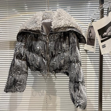 スパンコール down jacket