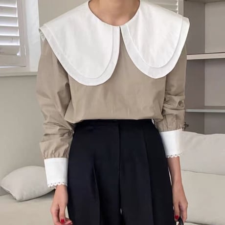 big collar blouse