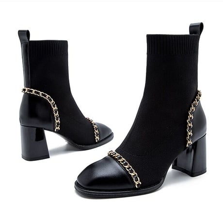 chain short boots