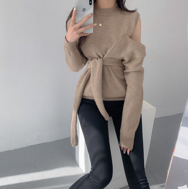 平成様♡だぼだぼ ダメージ ニット と肩だしブラックスカルチェーンカットソー 平成様♡だぼだぼ ダメージ ニット と肩だしブラックスカル