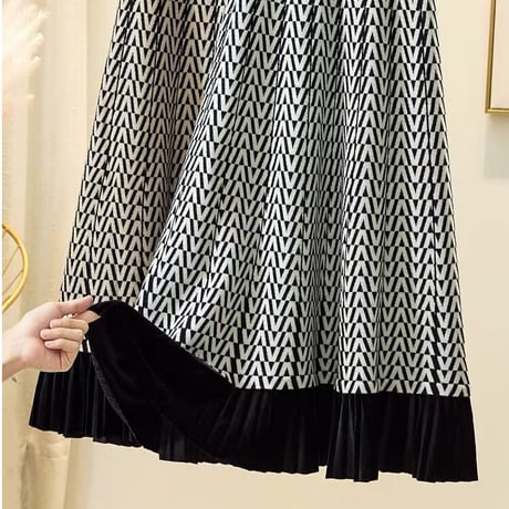 v柄 skirt