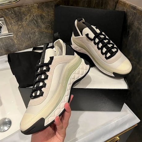bi-color shoes