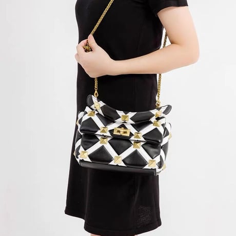 【即納あり】2way studs bag