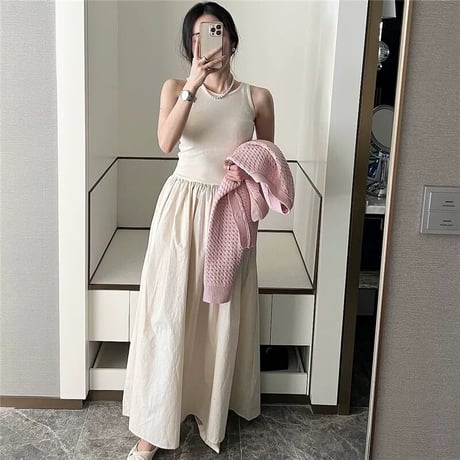 sleeveless onepiece