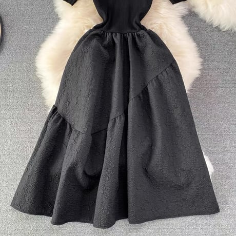 Switching black onepiece