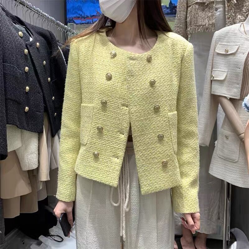 gold button tweed jacket | BrillantSelect Store