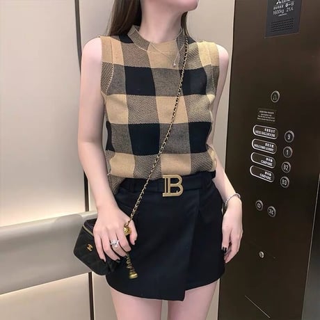check sleeveless knit