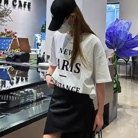 neck pearl logo t-shirt