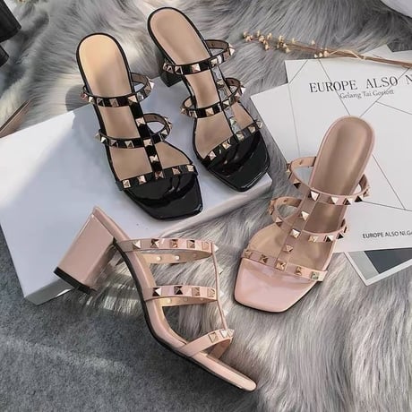 studs sandal