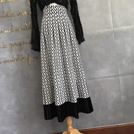 v柄 skirt