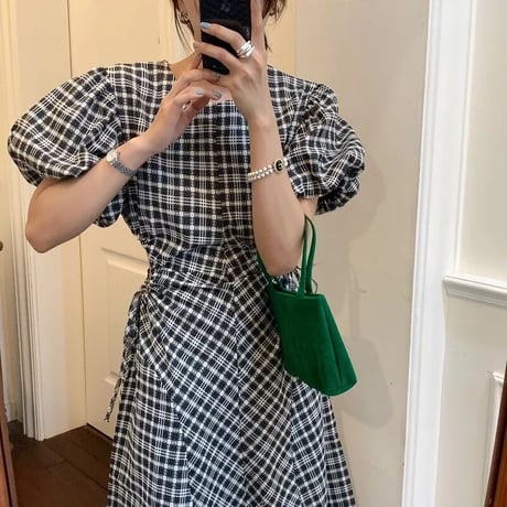 check puff sleeve onepiece