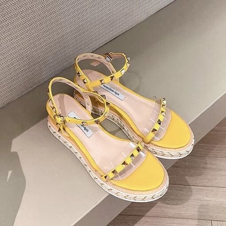 【即納あり】Genuine leather studs sandals