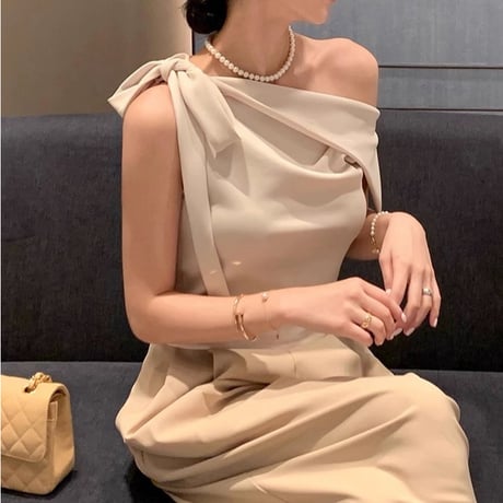 shoulder ribbon tops