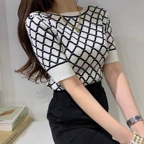 bi-color summer knit