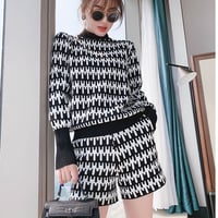 monotone knit setup