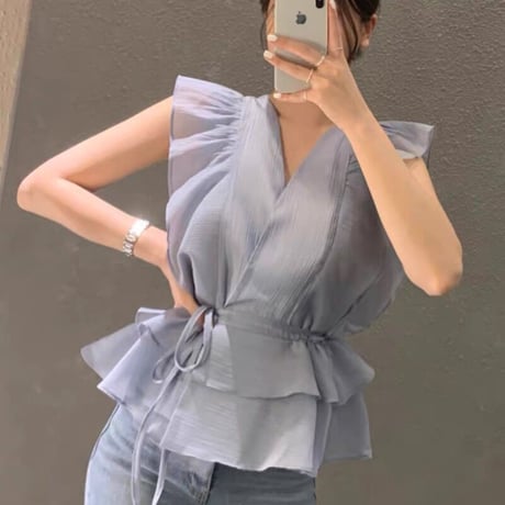 frill tops
