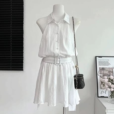 sleeveless onepiece