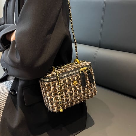 flower point tweed mini bag
