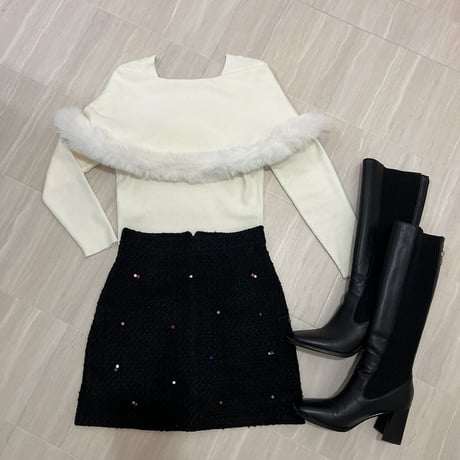 eco fur offshoulder  knit