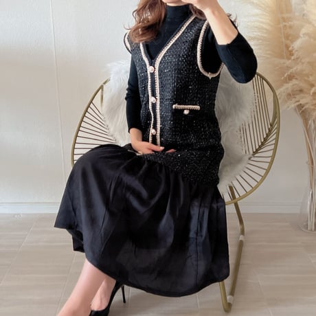 sleeveless tweed onepiece