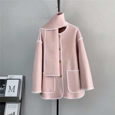 マフラー付き wool coat