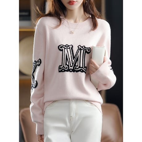 logo knit