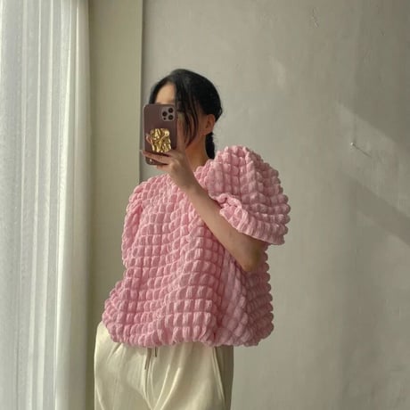 Puff sleeve tops