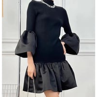 flare sleeve onepiece