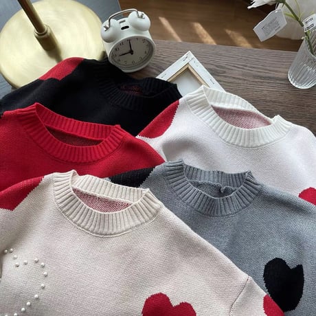 pearl heart knit