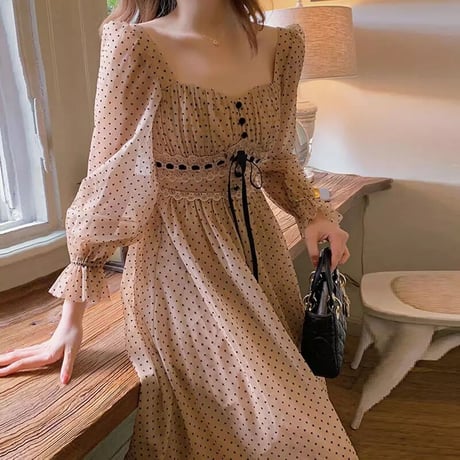 ドットチュールワンピース