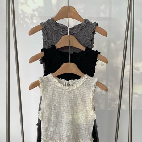 sleeveless onepiece
