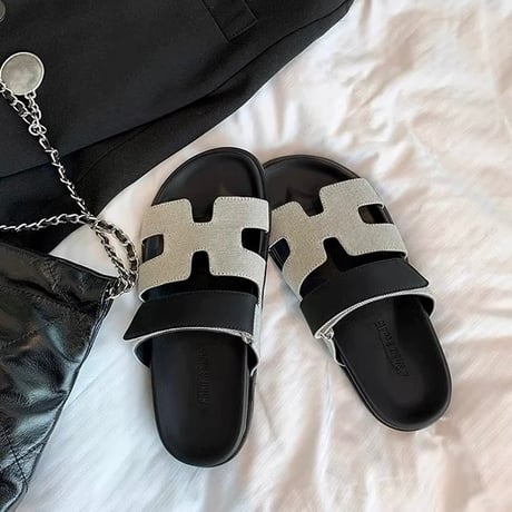 design strap sandal
