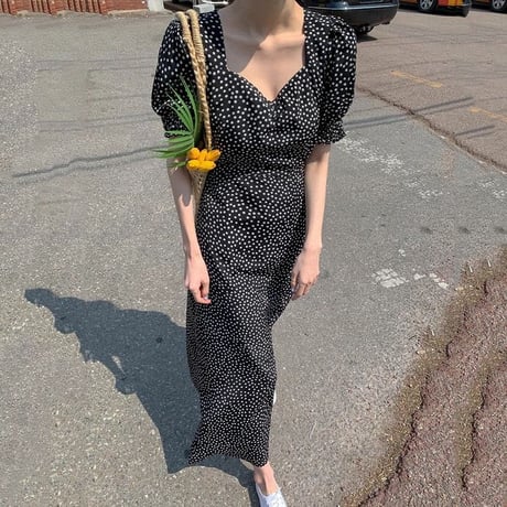 小花柄パフスリーブワンピース