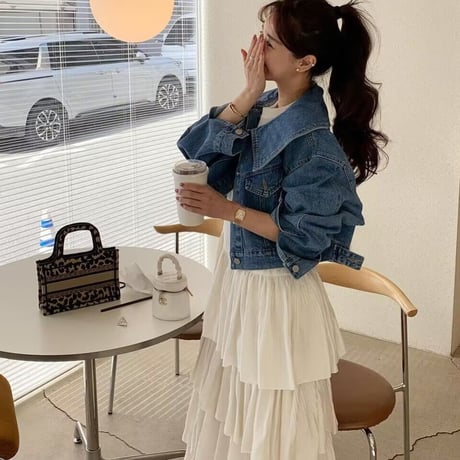 big collar denim jacket