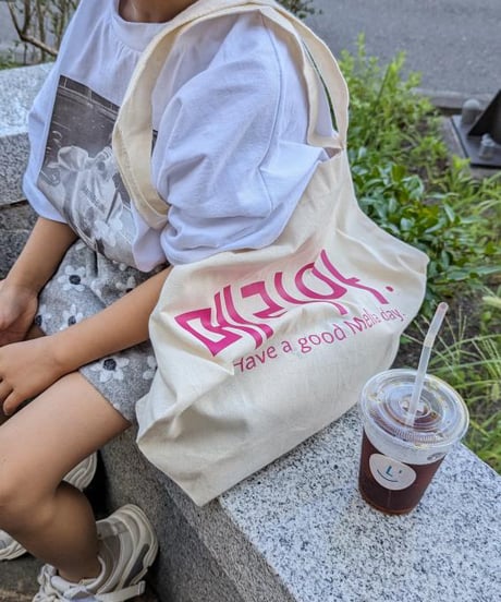 Melia.LOGO TOTE BAG