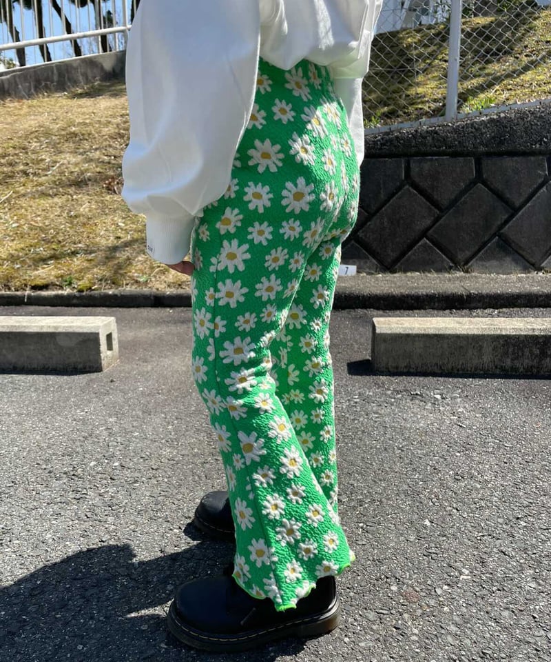 mesdemoiselles paris グリーン花柄フレアパンツ メドモアゼル mesdemoiselles paris グリーン花柄フレアパンツ メドモアゼル